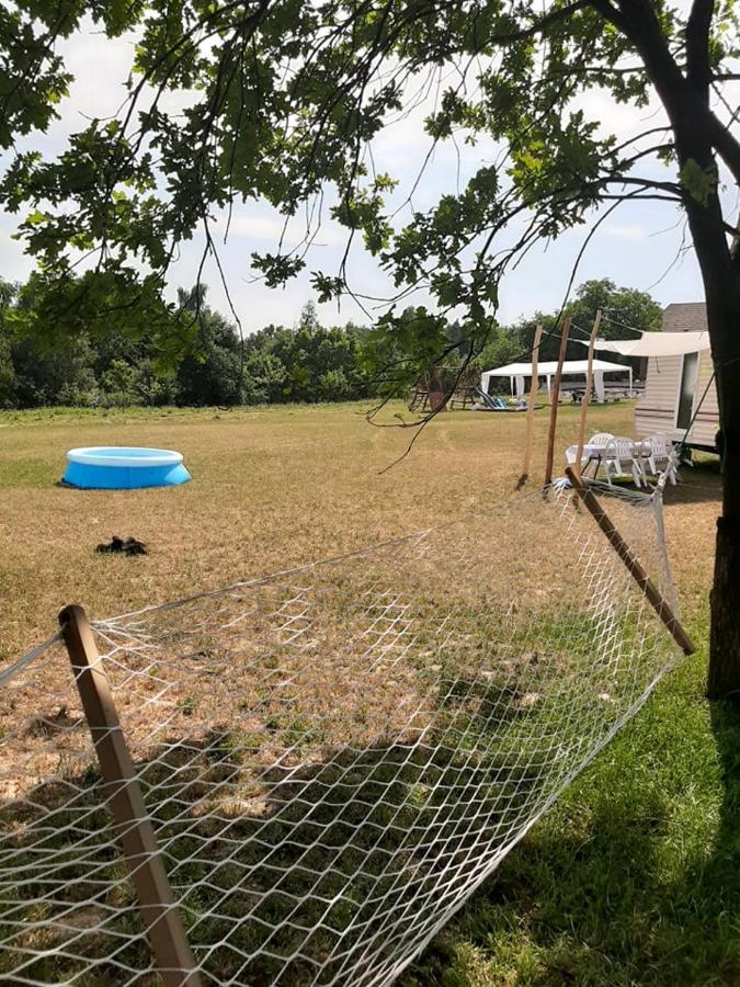 Gosp. Agroturystyczne Stary Gaj Villa Zerkowice Buitenkant foto