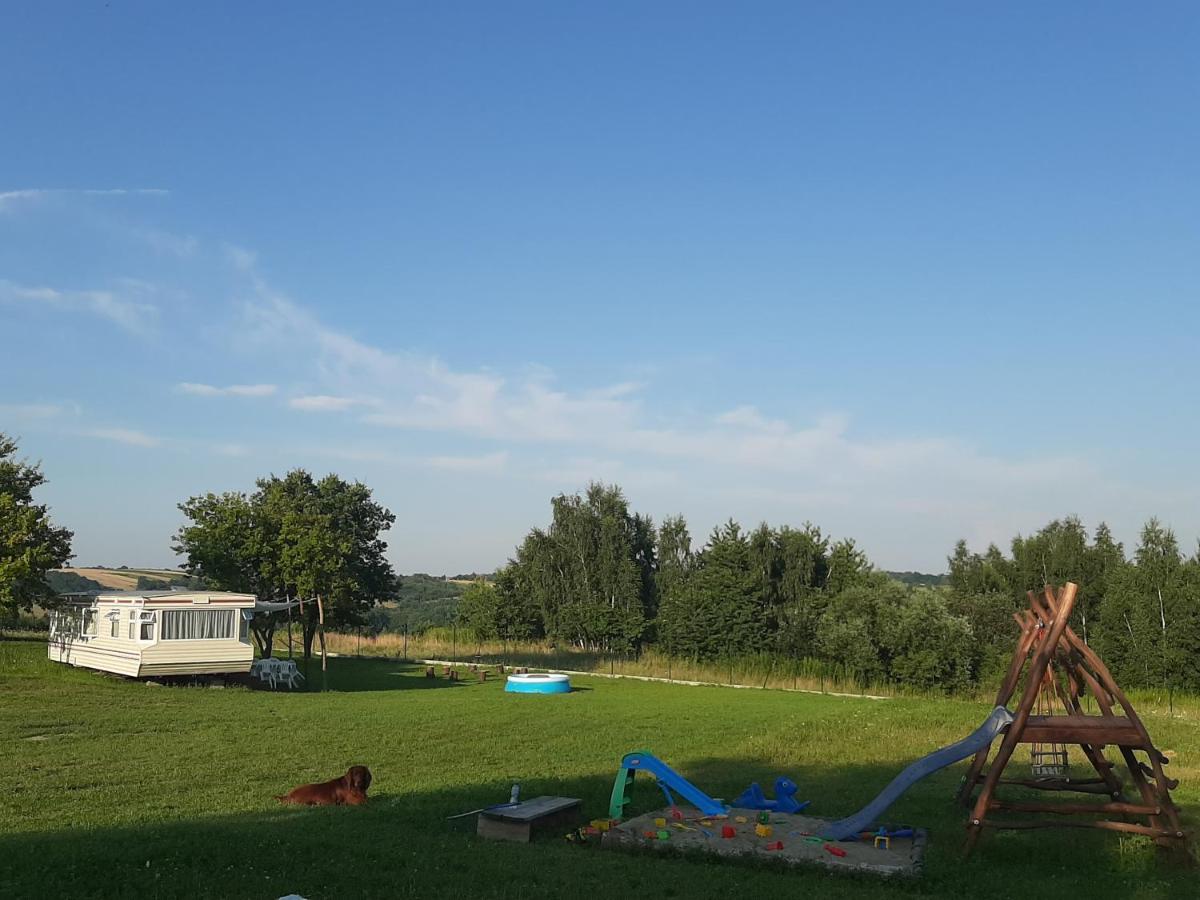 Gosp. Agroturystyczne Stary Gaj Villa Zerkowice Buitenkant foto